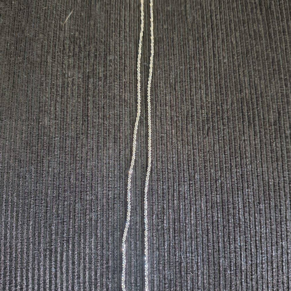 Elegant Silver Chain Necklace